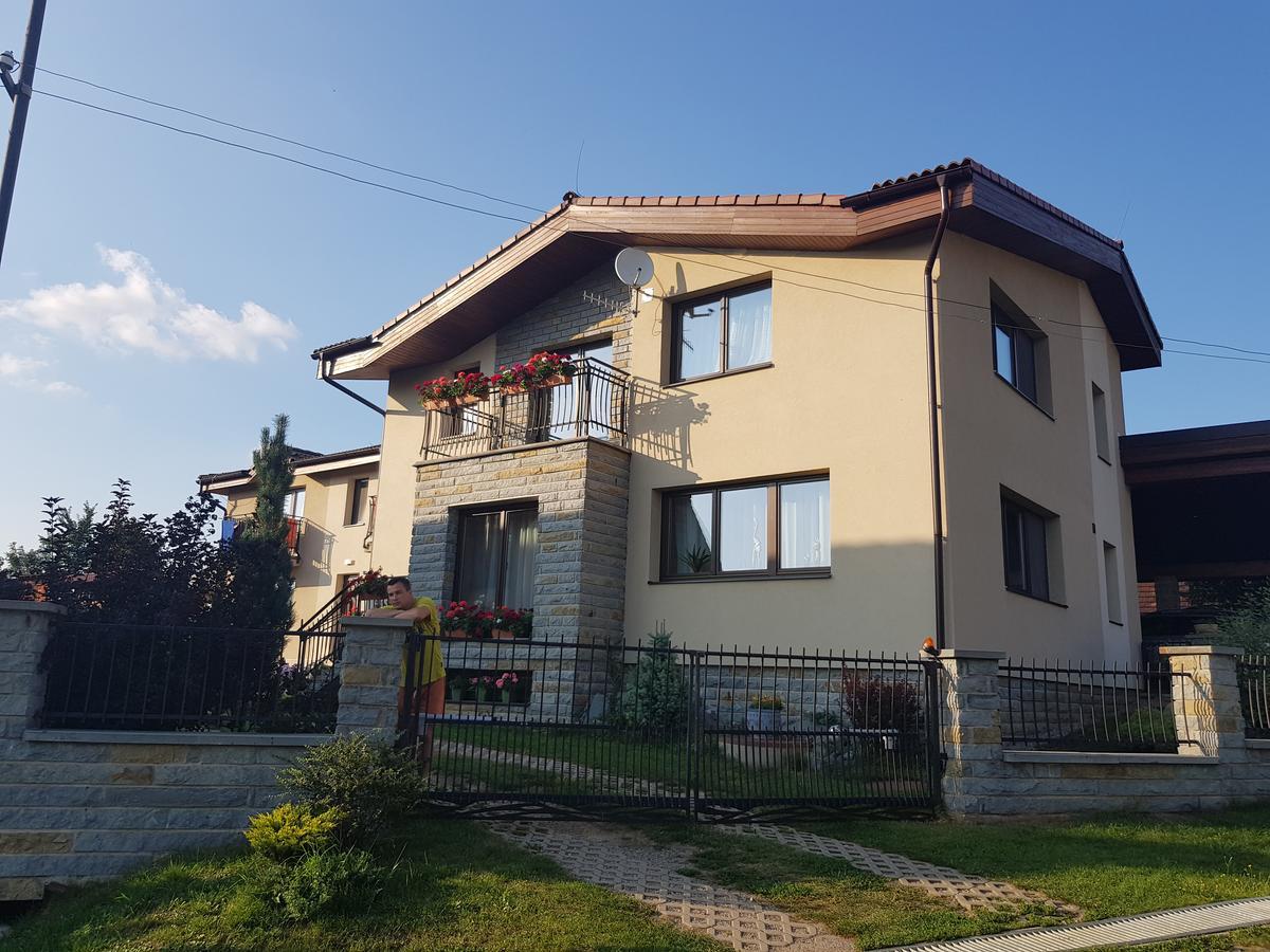 Appartamento Privat Bartky Vrbov Esterno foto